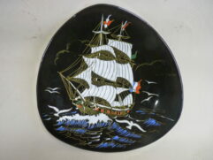 Assiette émaux de Longwy - Caravelle