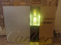 Présentoir PLV rétroéclairé parfum Déclaration Cartier