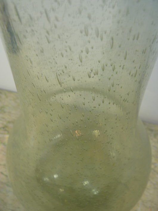 Grand vase verre bullé Biot – Image 2
