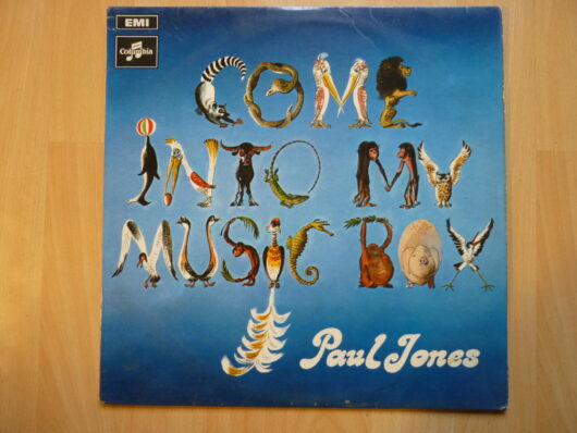 Paul Jones - Come into my Music Box