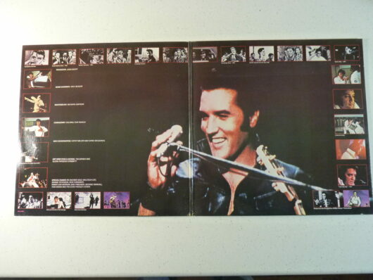 Elvis Presley – This is Elvis – Image 2